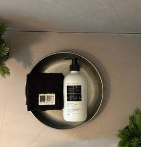 GÄST / GIFT / THAI BASIL 480ml (glass) + STONEWASHED PLATE + TOWEL No.1 (6 pieces)
