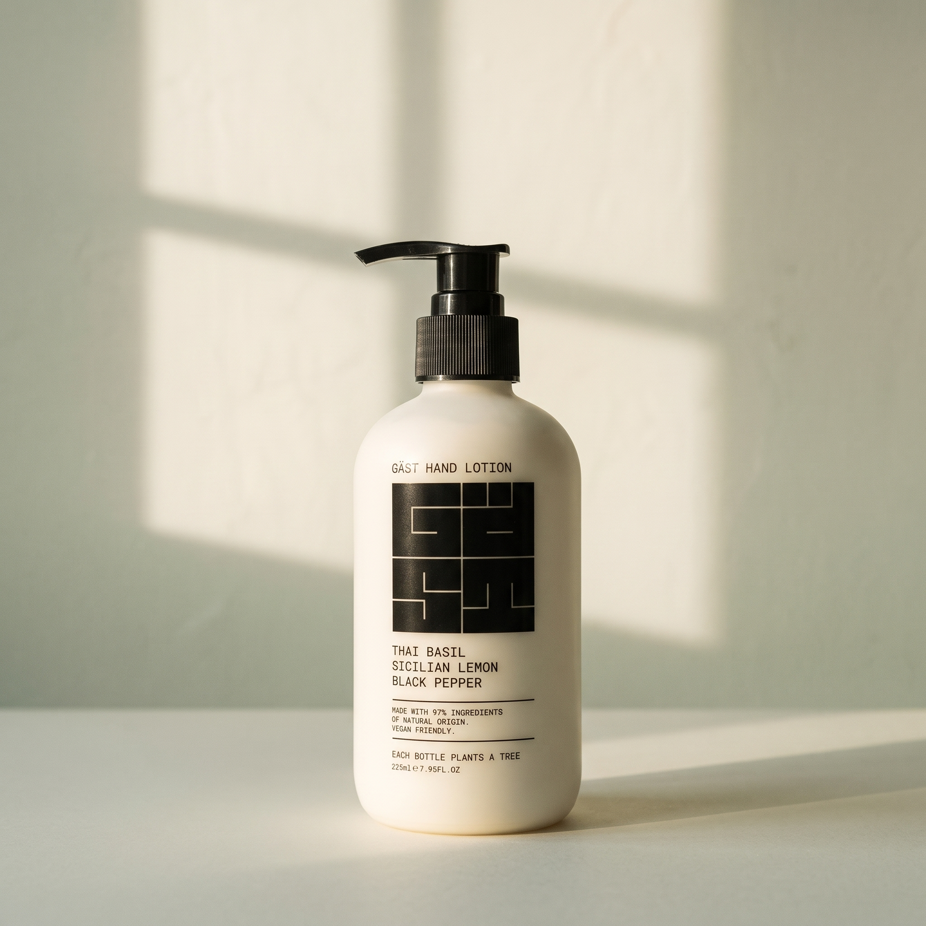 Gift set · handwash 235 ml + handlotion 235 ml